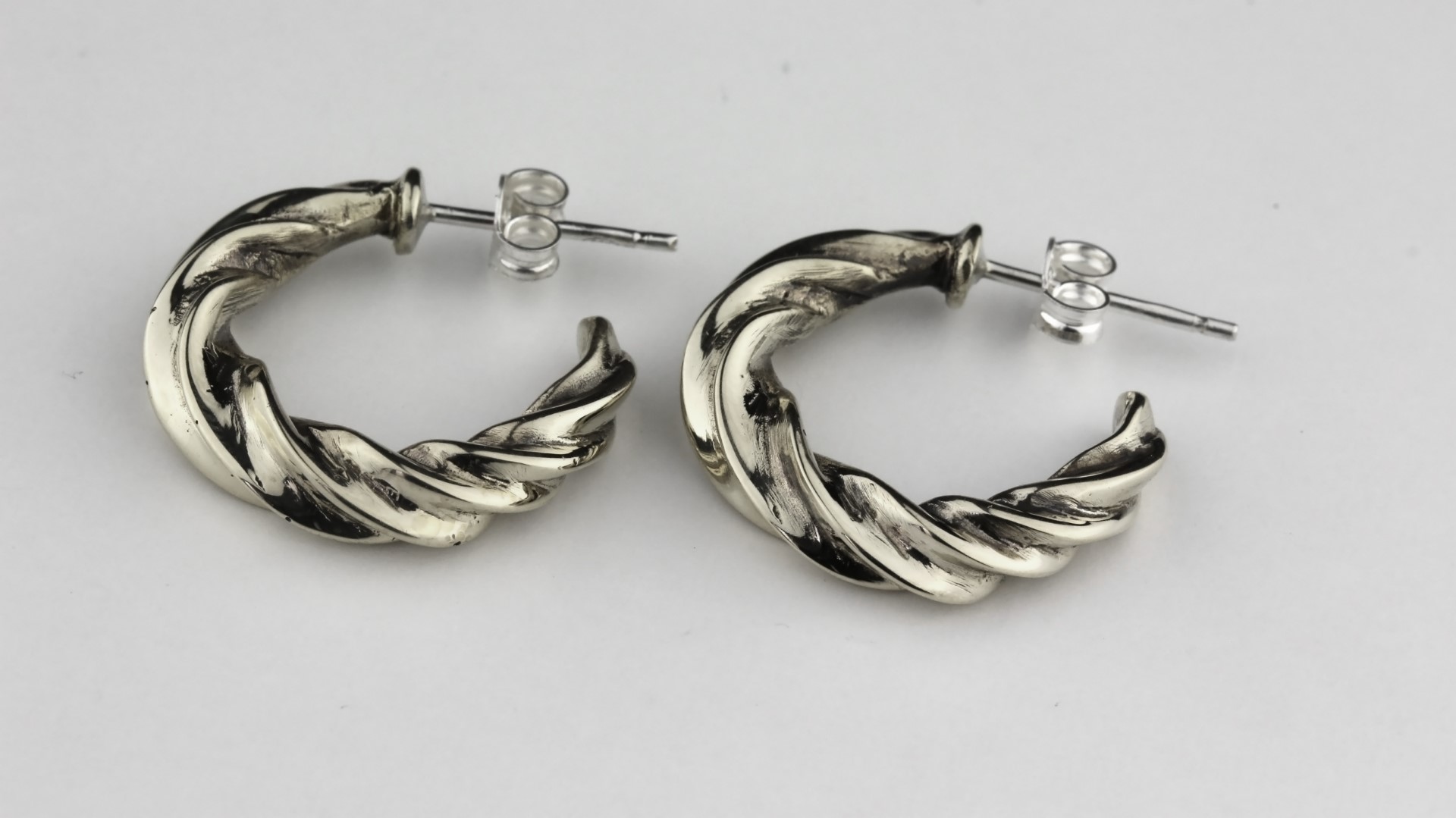 Twist Silver Hoop Earrings - Break A Stone Jewelry